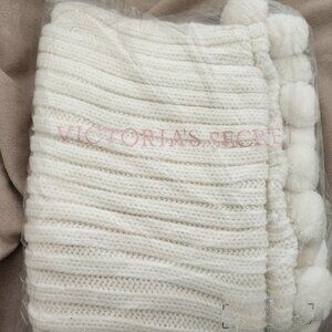 Victorias secret scarf